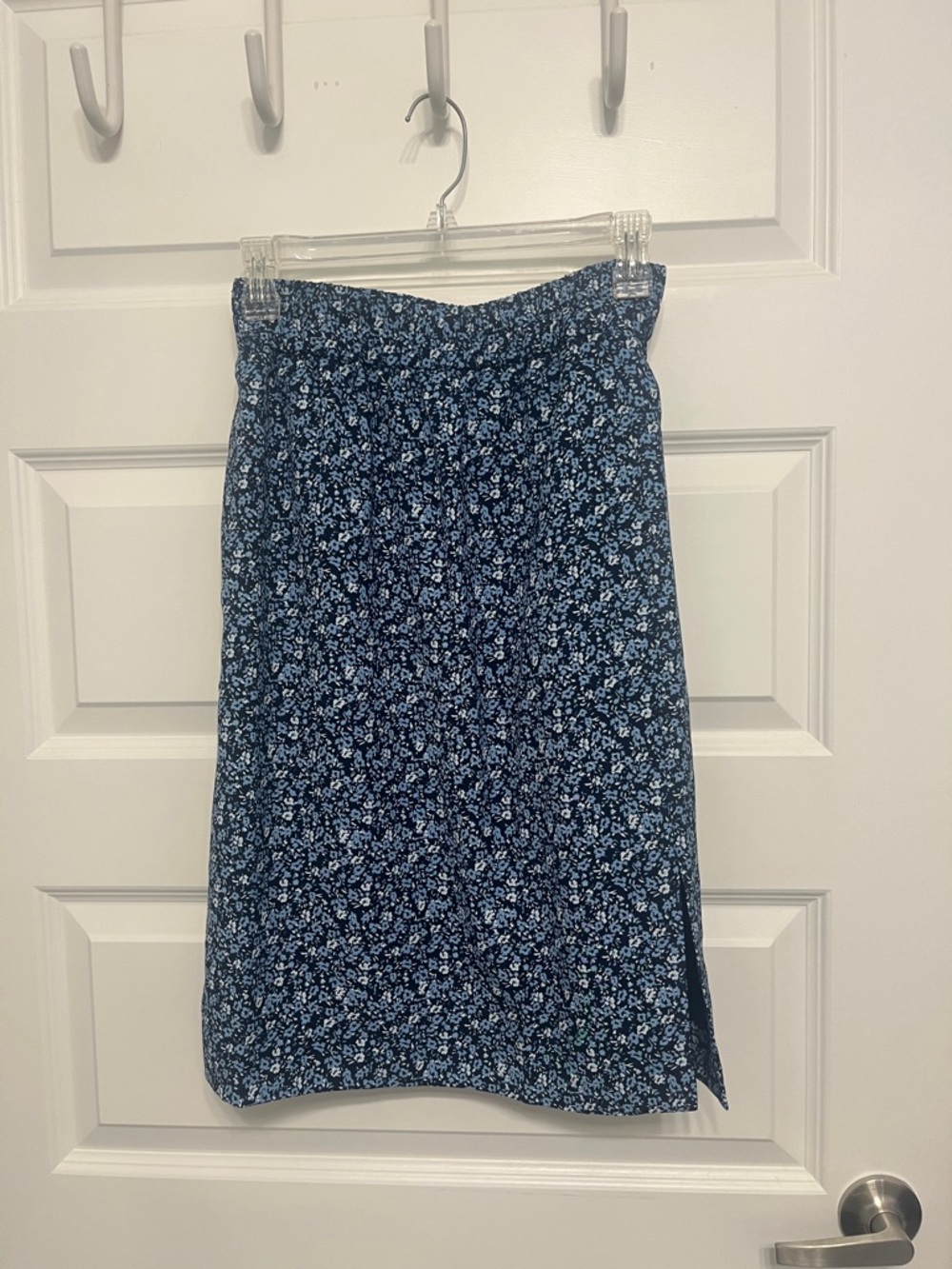 Blue Floral Elastic-Waist Midi Skirt